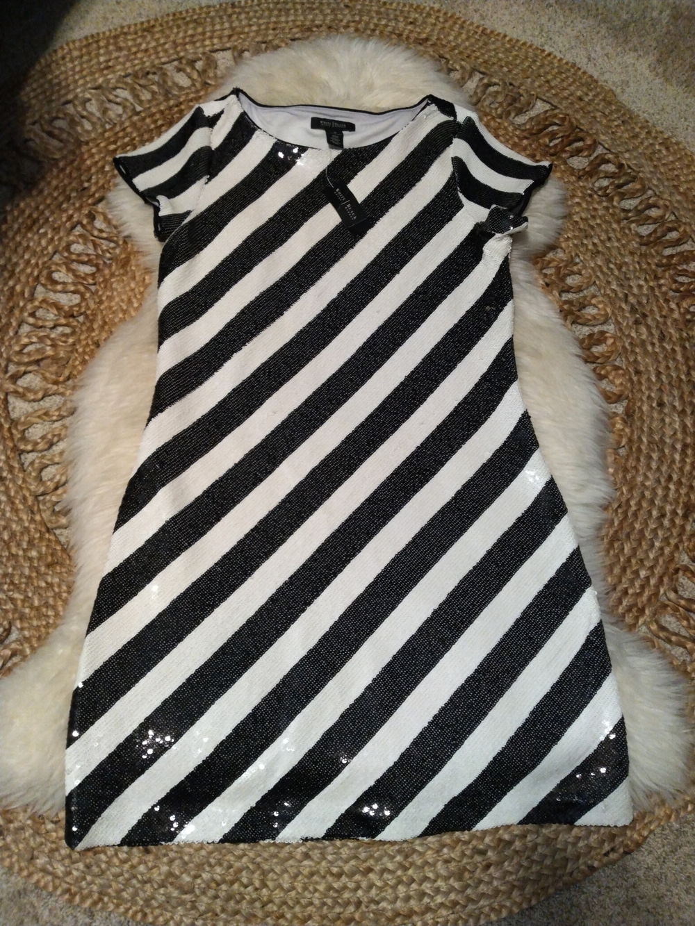 White House Black Market Black and White Diagonal Sequin Dress Size M- NWT
